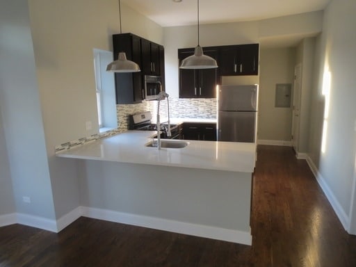 Interior Photo - 2021 N Campbell Ave