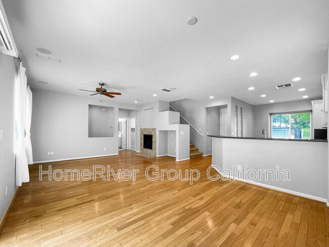 Building Photo - 2151 Sterling Dr