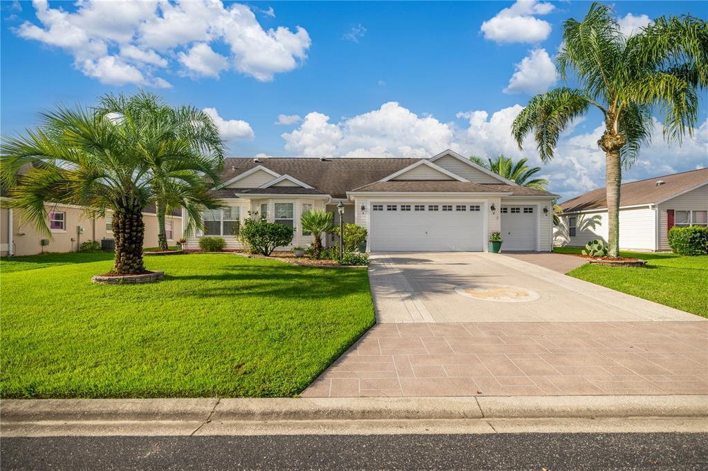 Foto principal - 5087 NE 121st Ave