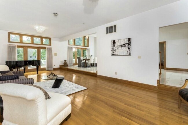 Foto del edificio - 188 Sanborn Ln