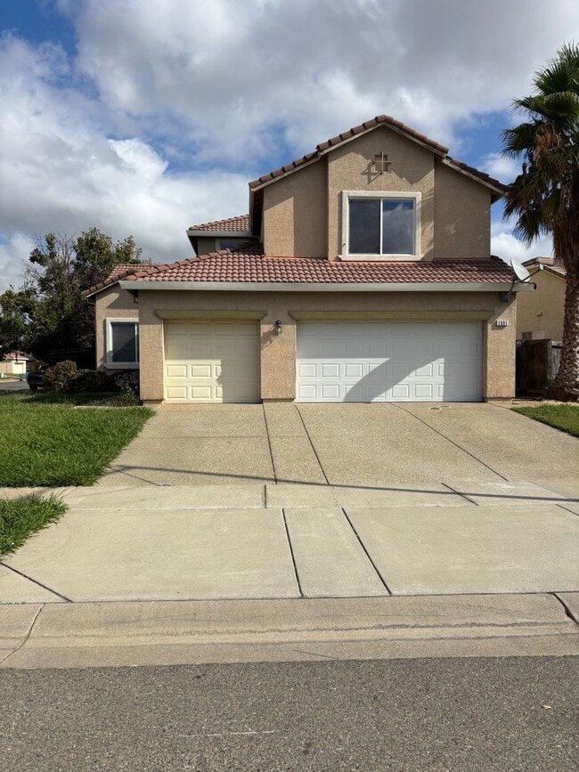 Building Photo - 1591 Tadpole Way