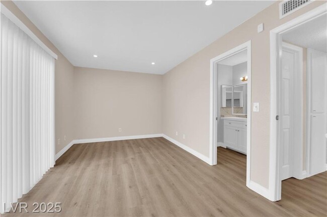 Building Photo - Must See!! 3 Bedroom 2 Bathroom home nestl...