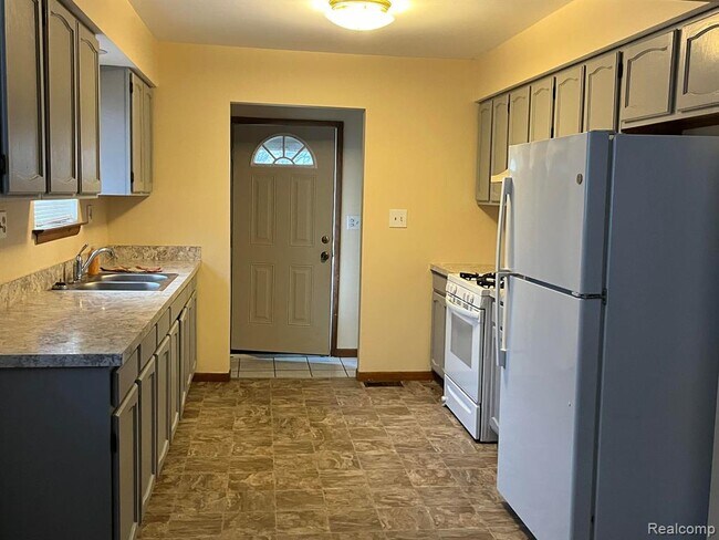 Foto del edificio - 6030 Whitefield St