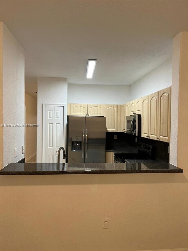 Foto del edificio - 2758 SE 17th Ave
