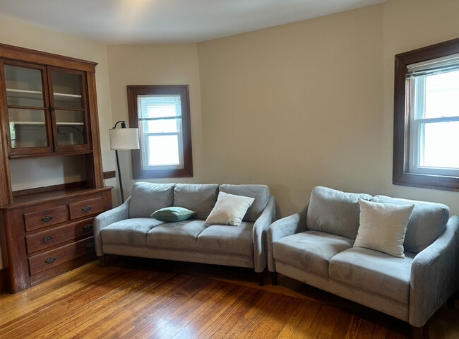 Building Photo - 258 Boston Ave