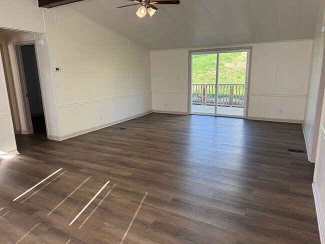 Foto del edificio - 3 Bedroom 2 Bathroom Home in Kingsport, TN