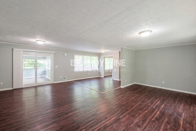 Foto del edificio - 3310 S Whisper Dr