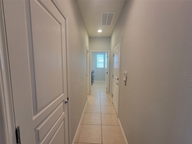 Foto del edificio - 17006 Cherokee Lake Ln