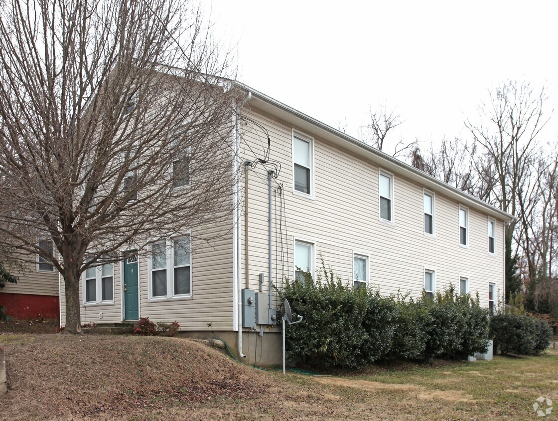 Building Photo - 417 Guilford Ave