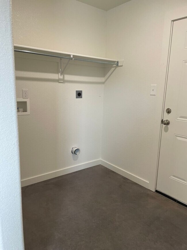 Foto del edificio - Brand new 2 bedroom 1.5 bath home