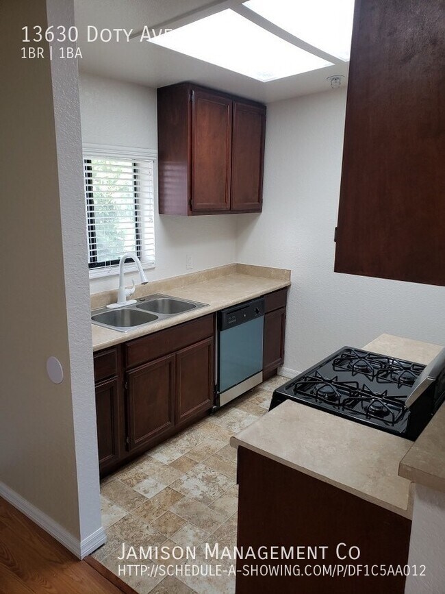 Building Photo - 13630 Doty Ave