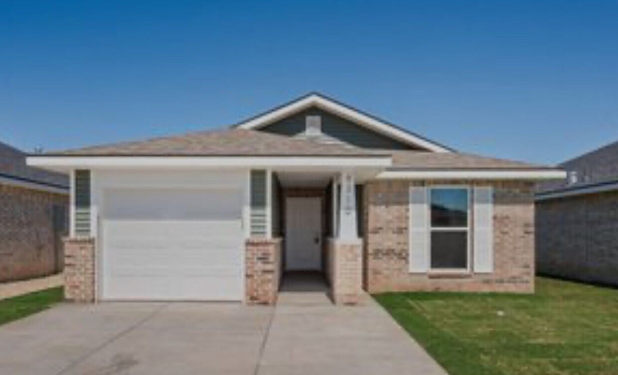 Foto principal - 3 bed 2 bath now available in Frenship west