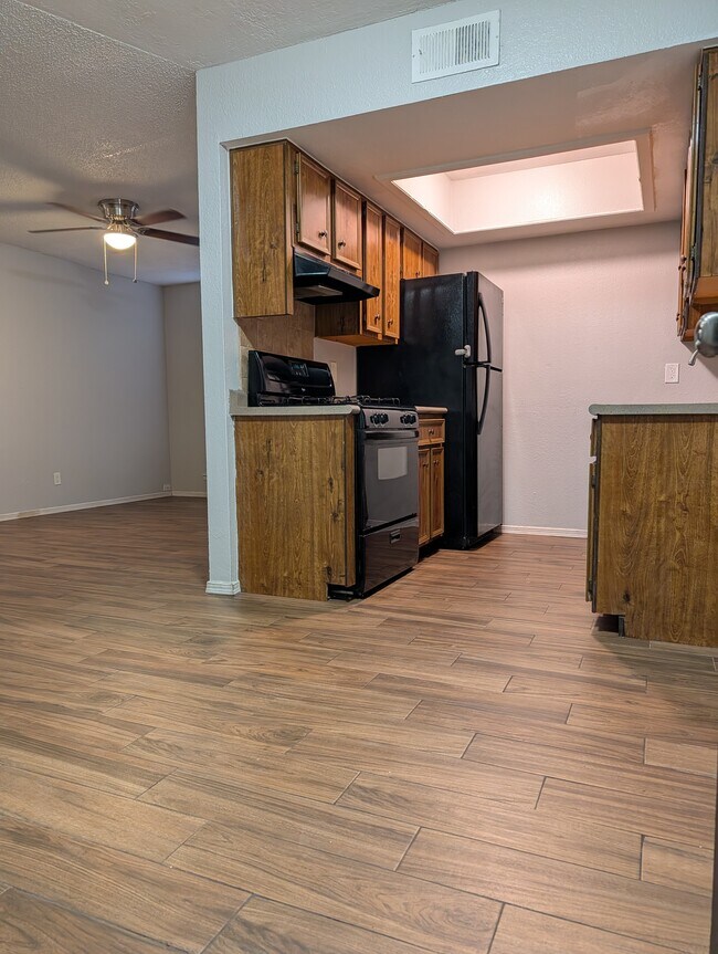 Foto del edificio - 10628 Cuatro Vistas Dr