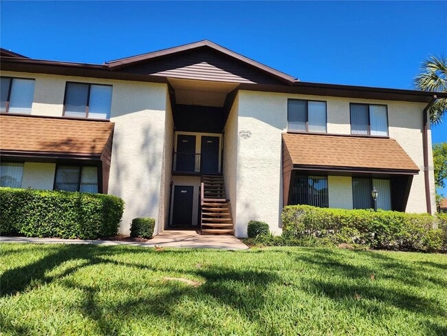 Foto del edificio - 552 Fairways Dr