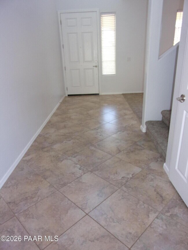 Foto del edificio - 7239 Barefoot Ln