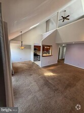 Building Photo - 4960 Fitler St