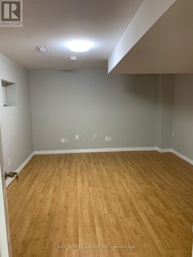 Building Photo - 20 Wood Thrush Ave