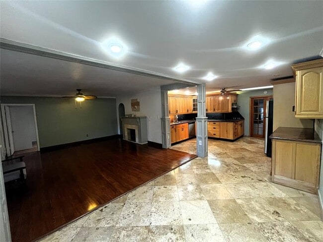 Foto del edificio - 2651 NW 19th Ave