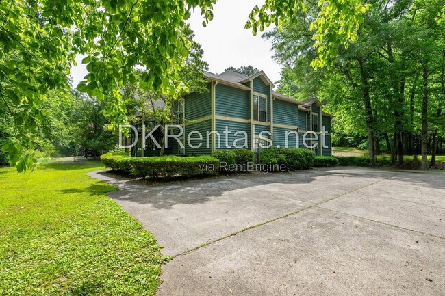 Foto del edificio - 3067 Steeplechase Dr