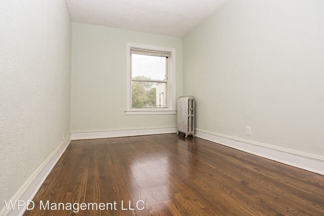 Building Photo - 7556 S Eggleston Ave