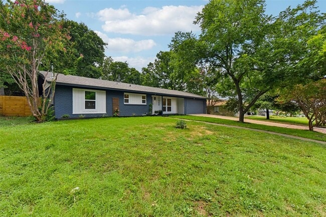 Foto del edificio - 11900 Dove Haven Dr