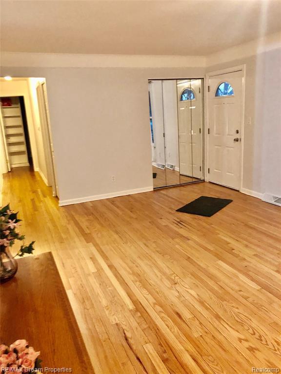 Foto del edificio - 14917 Fairway St