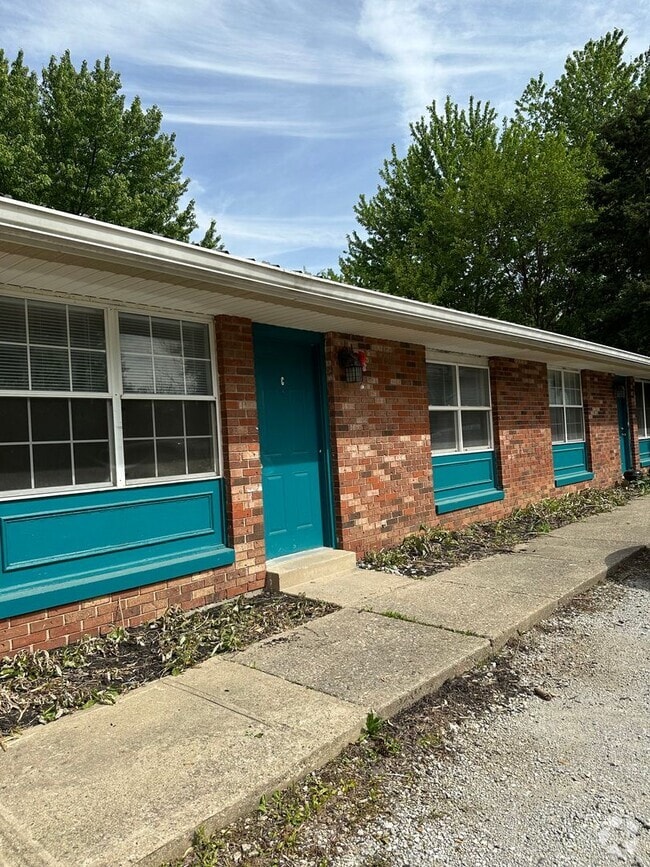 Building Photo - 2263 U.S. 52 (W