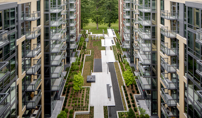 Central courtyard seamlessly integrates with nature - Flats 8300