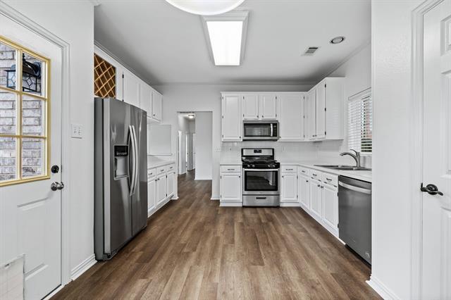 Foto del edificio - 2409 Katina Dr