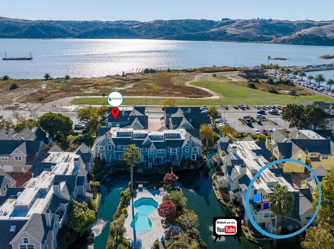 Building Photo - Downtown Benicia! Gorgeous three bedroom, ...