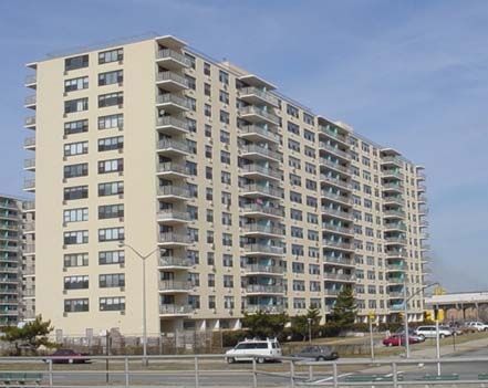 Foto del edificio - Surfside Park Apartments