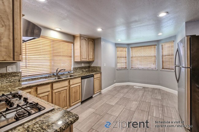 Foto del edificio - 24405 Calaveras Rd