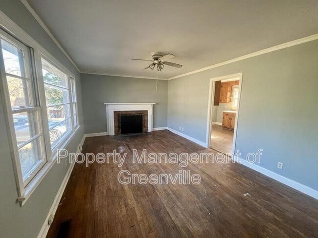 Building Photo - 21 Bagwell Cir