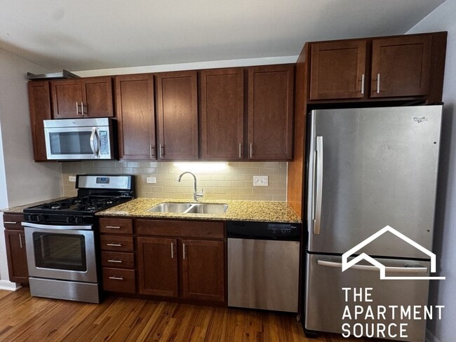 Foto del edificio - 1337 W Fargo Ave