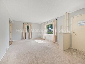 Building Photo - 5443 Louisiana Ave N