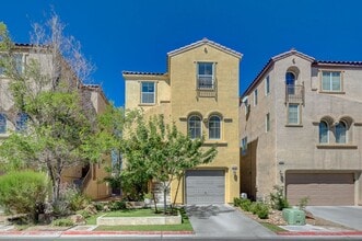 Building Photo - 10749 Ackers Dr