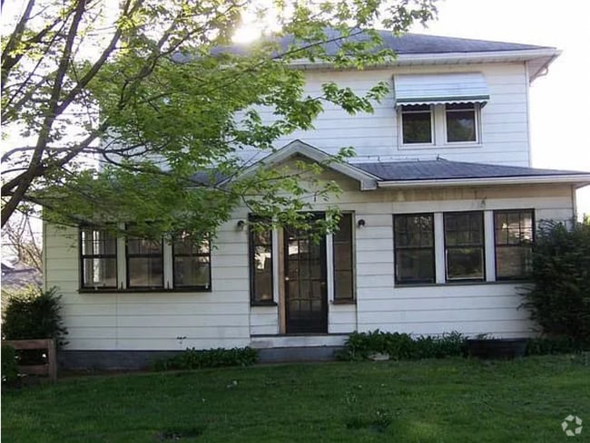Building Photo - 60 Hawthorne St