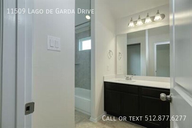 Foto del edificio - 11509 Lago de Garda Dr