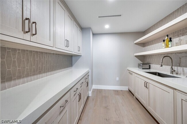 Foto del edificio - 13945 Old Coast Rd