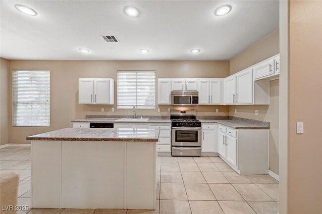 Foto del edificio - 1332 Dream Valley St