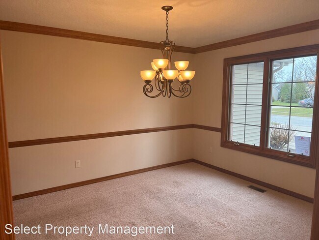 Building Photo - 1203 Crooked Creek Pkwy