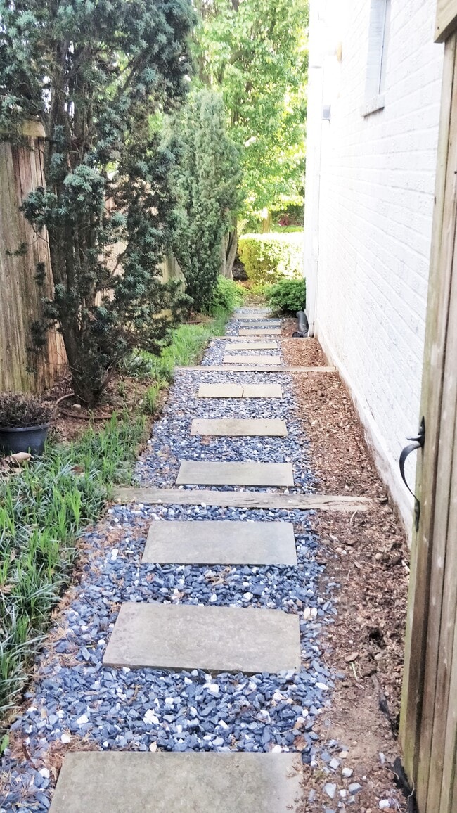 Private side walk with sensor lights - 4524 Salem Ln NW