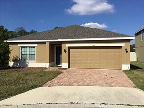 Building Photo - 662 Vitoria Rd