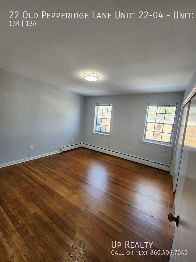 Foto del edificio - 22 Old Pepperidge Ln