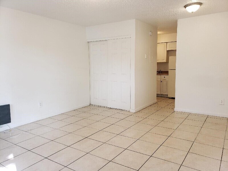 8571 Channelview Cir, Tampa, FL 33614 Condo for Rent in Tampa, FL