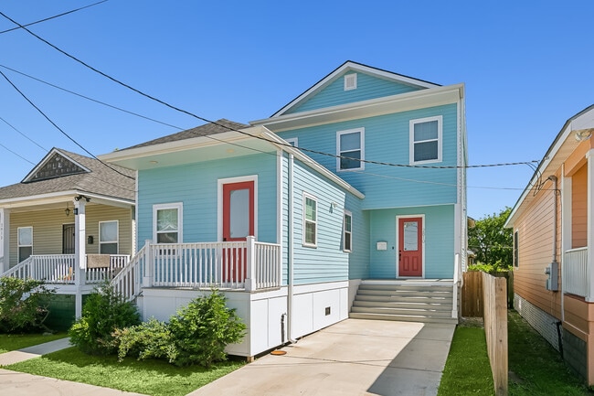 Building Photo - 2810 N Rocheblave St