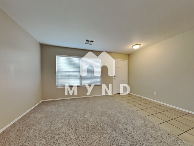 Building Photo - 3420 W Saint Anne Ave