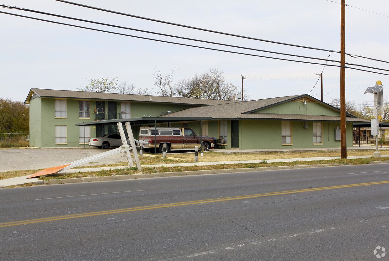 Building Photo - 806 McCauley Blvd