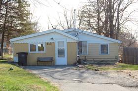 Primary Photo - 2315 E 40th Ct