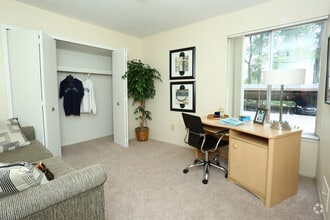 Interior Photo - Kensington Manor Apartments